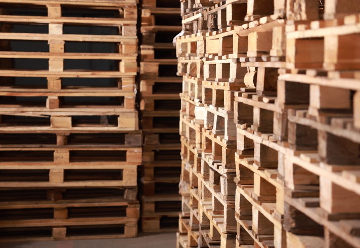 The Strength of Wood in Material Handling